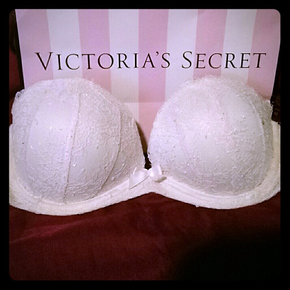 Very Sexy Strapless Victoria's Secret Bra