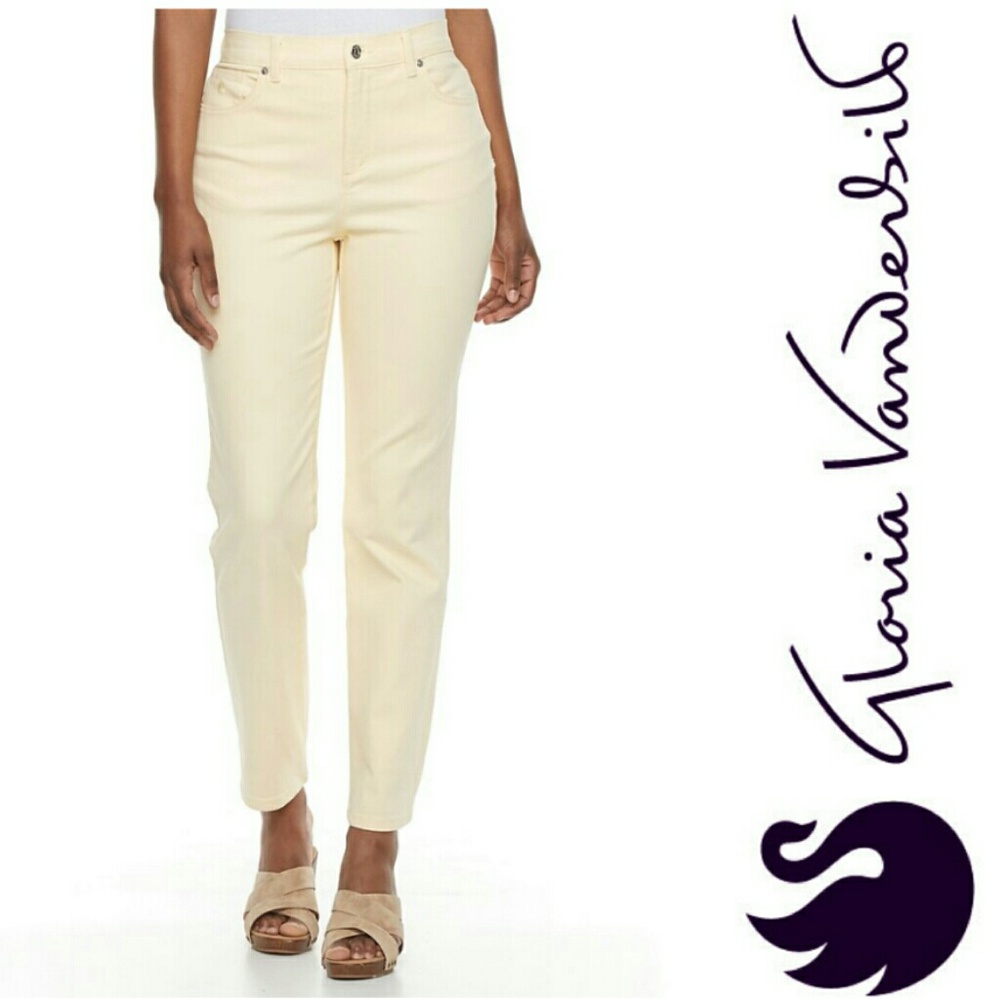 Sale!! Gloria Vanderbilt Amanda Tapered Jean