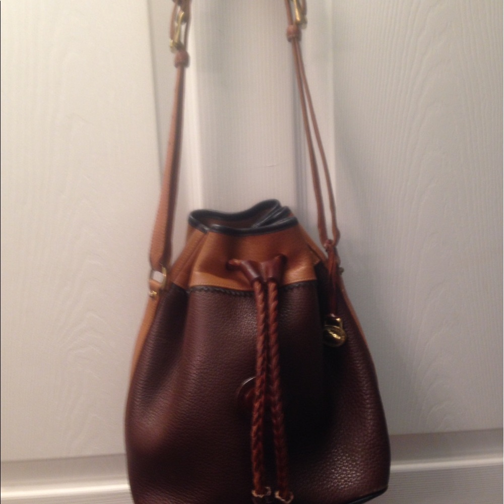 Vintage Dooney & Burke drawstring bag