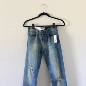 BANANA REPUBLIC Light Wash Distressed Jeans