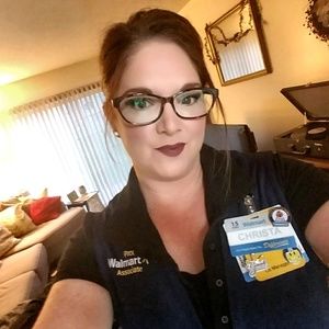 Meet your Posher, Christa