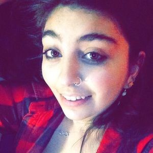 Meet your Posher, Natasha