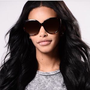 🆕 Fashion Nova Allison Tortoise Sunglasses