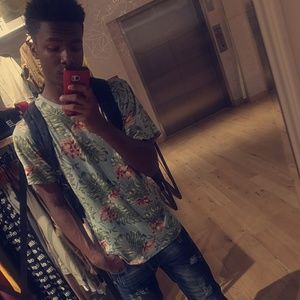 Meet your Posher, Cole