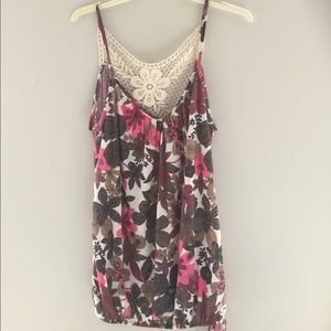 Floral tank