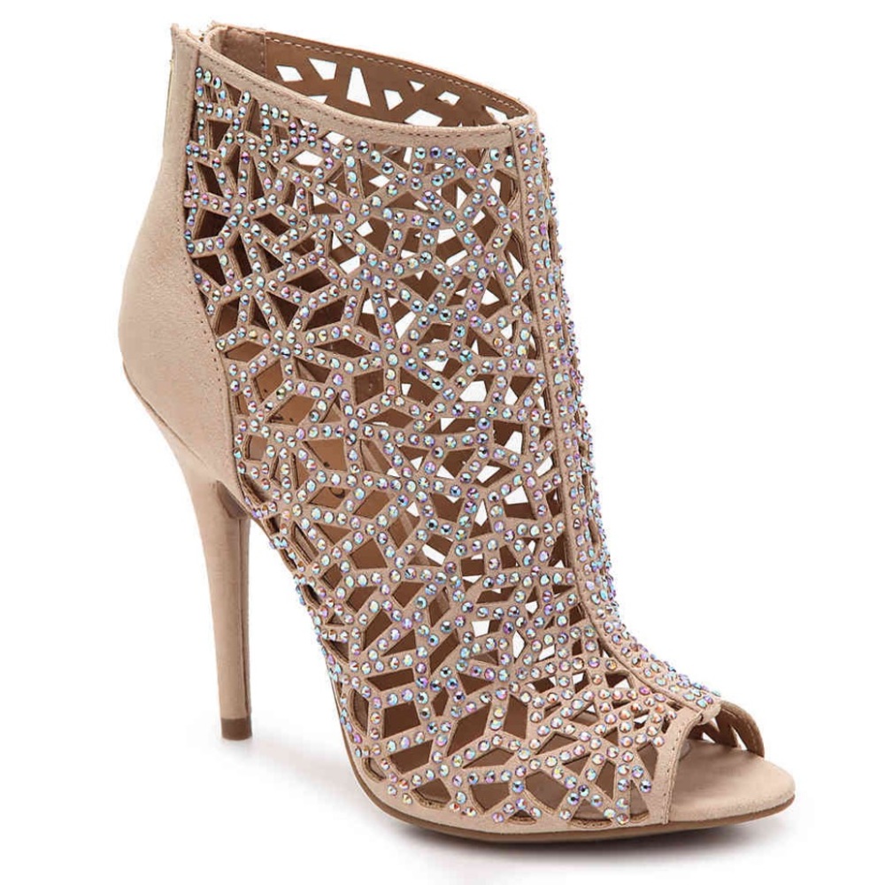 Brand New (in box) Zigi Soho Booties