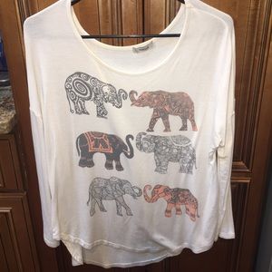 Tillys Scoop neck long sleeve