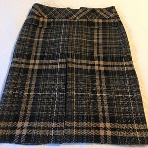Ann Taylor lined skirt