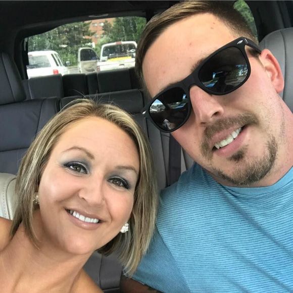 Meet your Posher, Jen - Picture 1 of 1