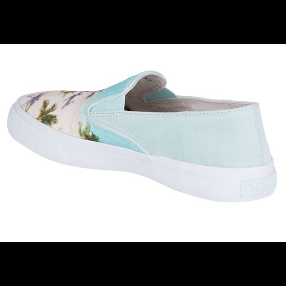 Unisex Gray Malin Cloud Slip On Sneaker