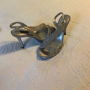 Brand new Nina New York high heel shoes