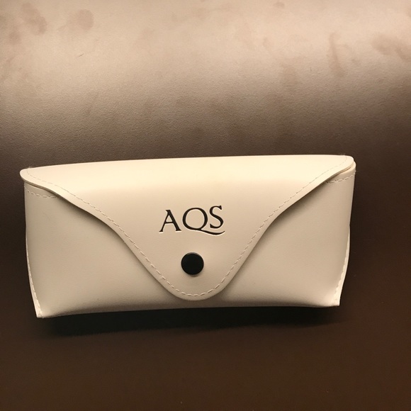 AQS gold frame sunglasses, black lenses - Picture 4 of 4