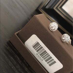 Sterling silver post earrings!