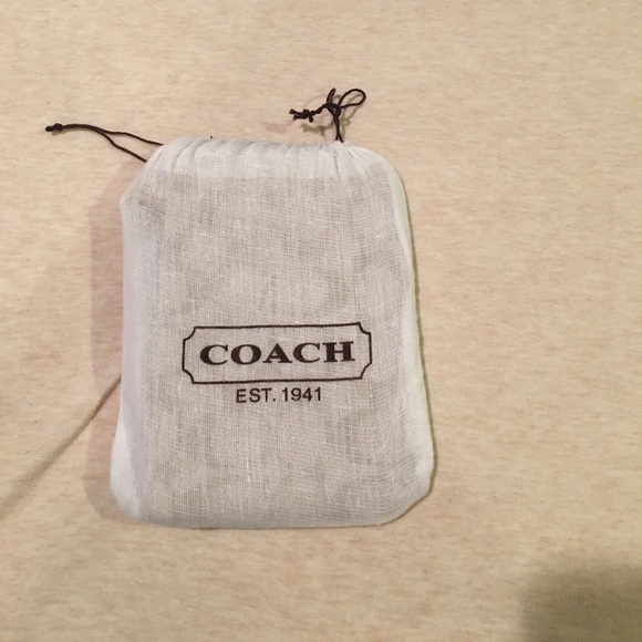 Coach wristlet - Picture 4 of 4