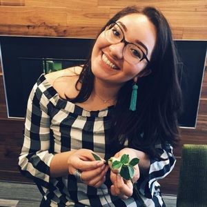 Meet the posher, Ana Maria!