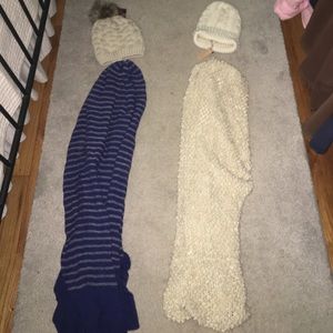 2 urban outfitter scarfs, 2 winter beanie hats