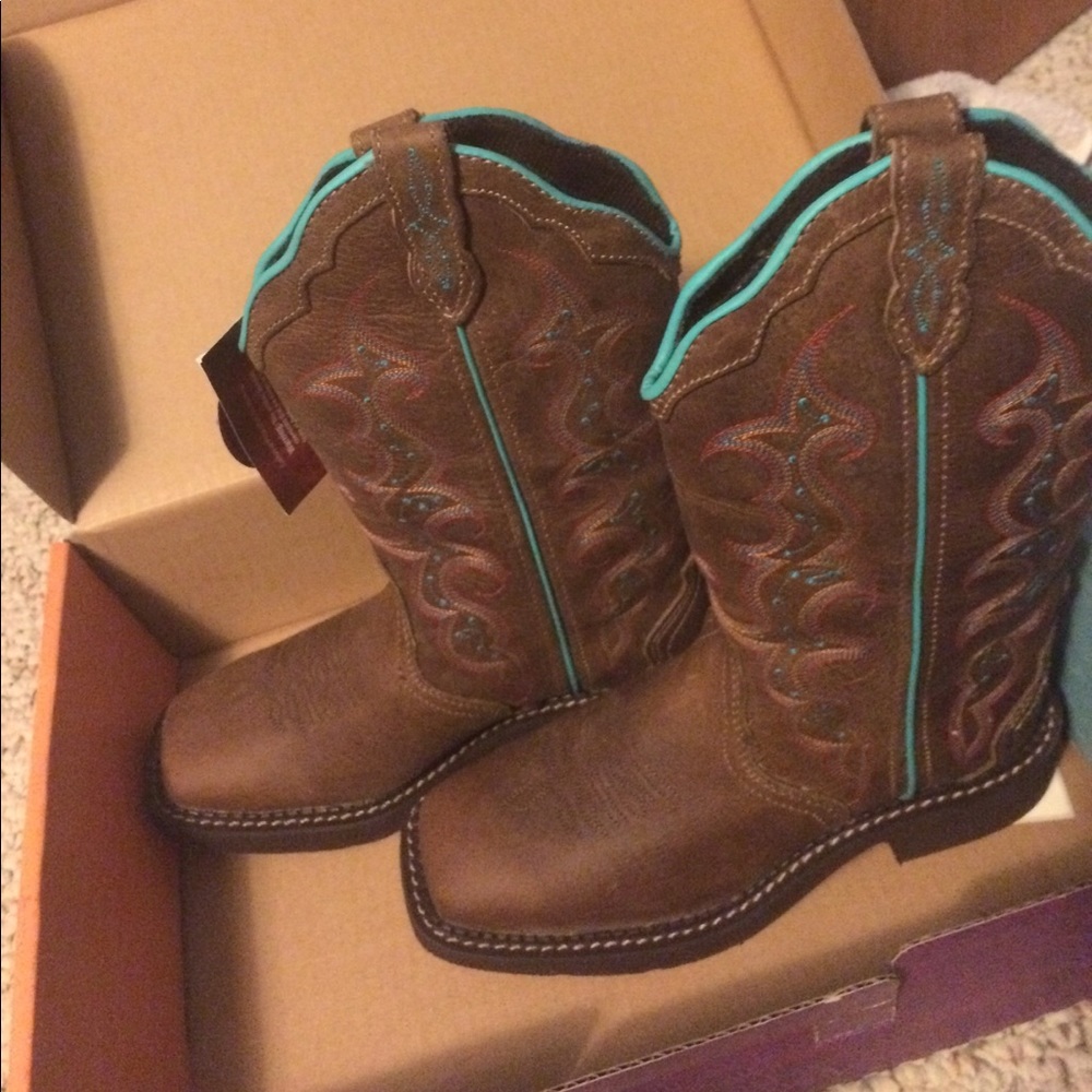 Brand new Justin Gypsy boots