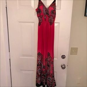 Women's medium maxi dress