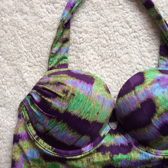 Victoria Secret 34A Tankini with bra padding - Picture 2 of 7