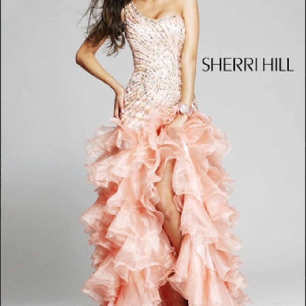 Sherri Hill 3848 Peach Prom Dress sz. 2