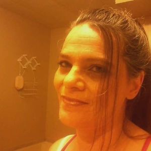 Meet your Posher, Debra