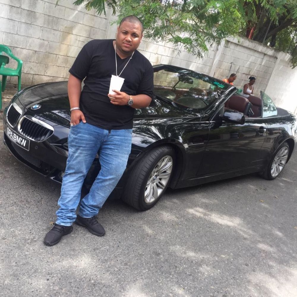 Meet your Posher, Mannie