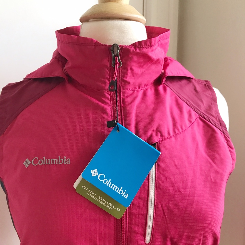 Columbia vest