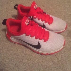Nike 8.5 Shoes