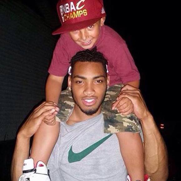 Meet your Posher, Andrew - Picture 1 of 1