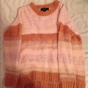 Super comfortable and soft sweater!