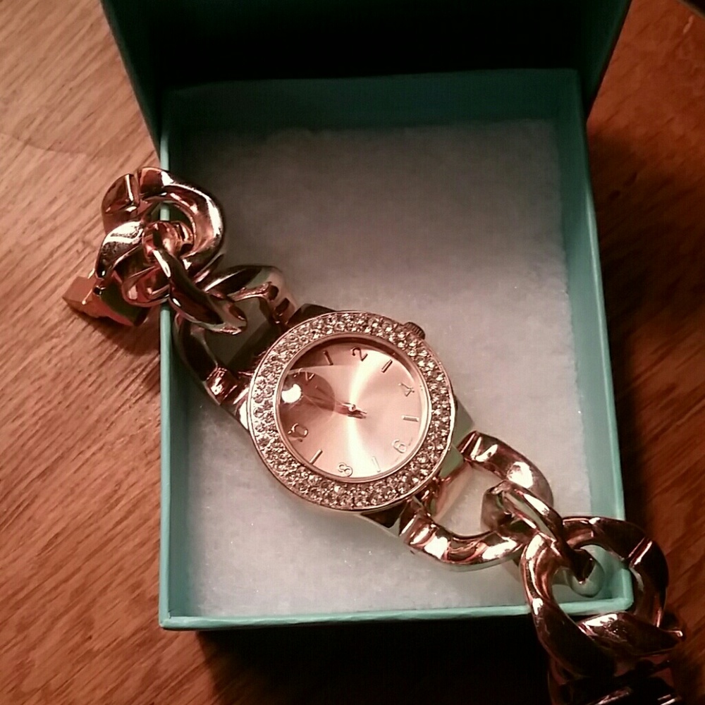 Watch - Picture 2 of 2