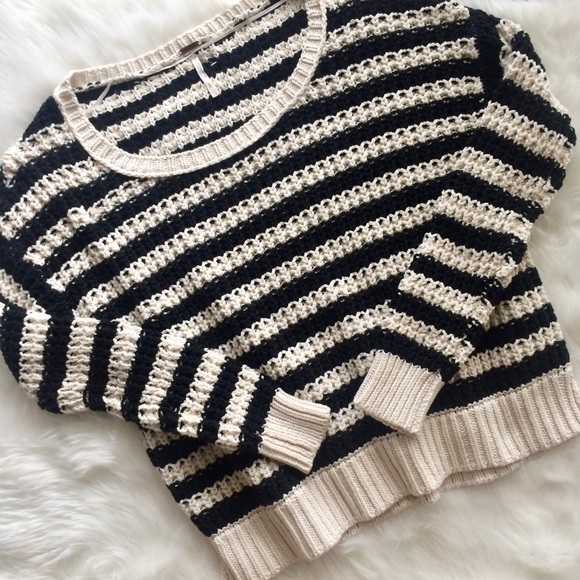 Free People Sweaters - ❄️FREE PEOPLE At The Beach Chunky Pullover Sweater