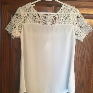 Boutique new with tag white chiffon/crochet top