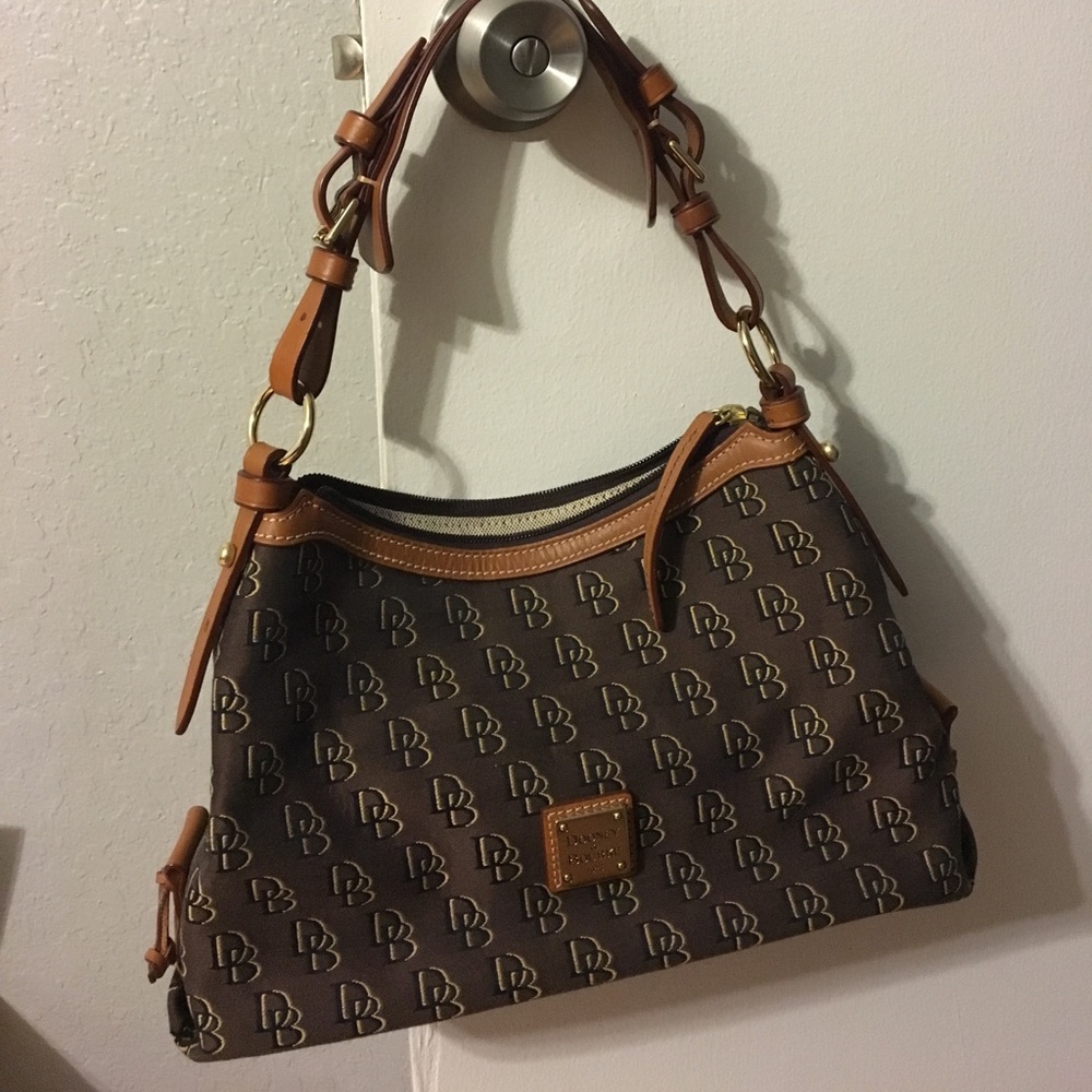 Dooney & Bourke bag