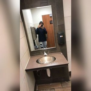 Meet your Posher, Roque