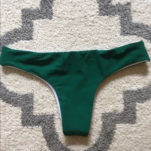 NWOT Kelealove swimwear cheeky bikini bottom small