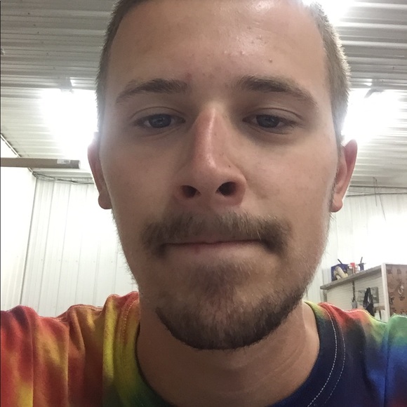 Meet your Posher, Andrew - Picture 1 of 1