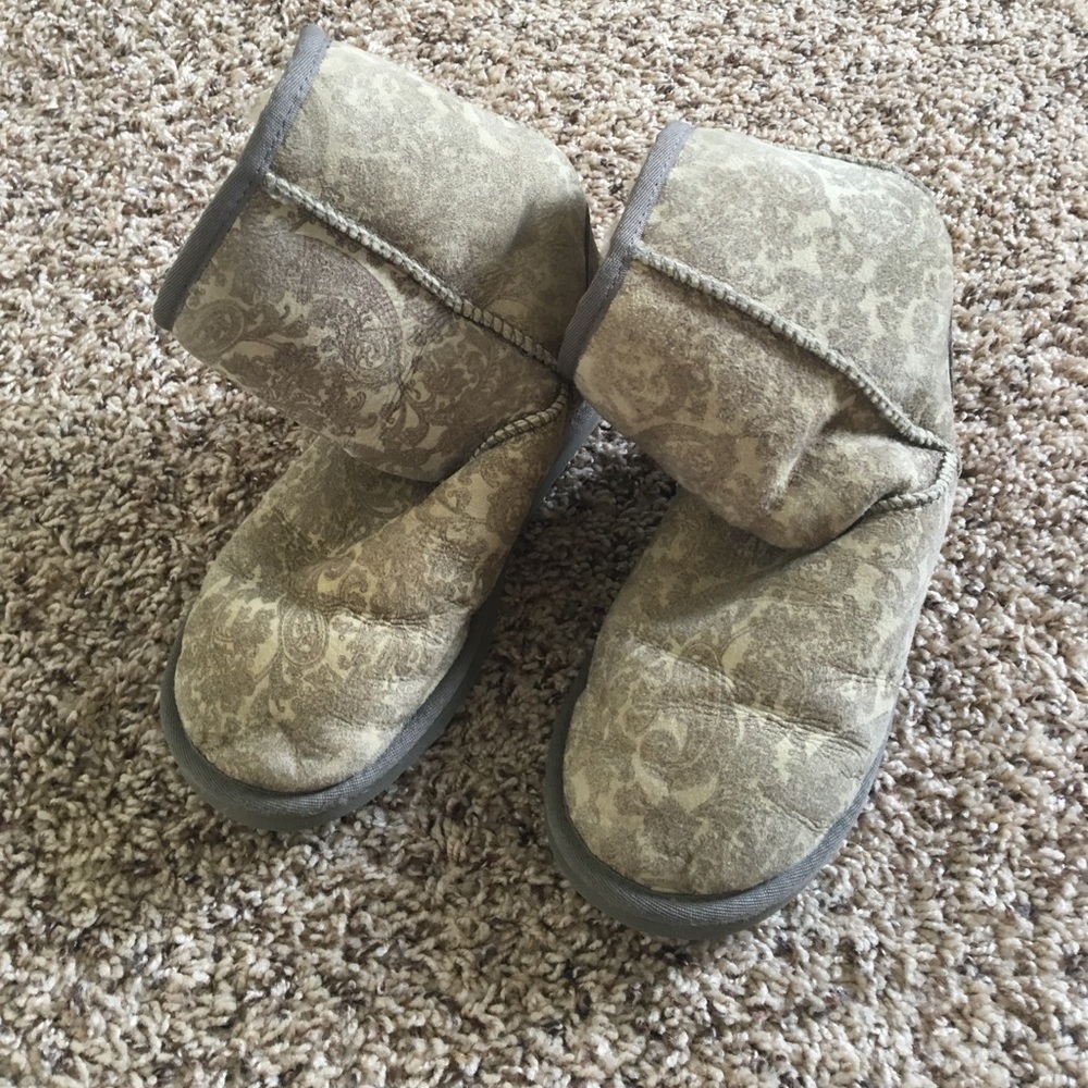 Authentic Grey Paisley Uggs