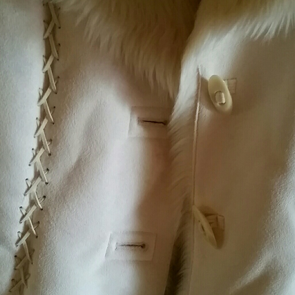 Coat - Picture 5 of 5
