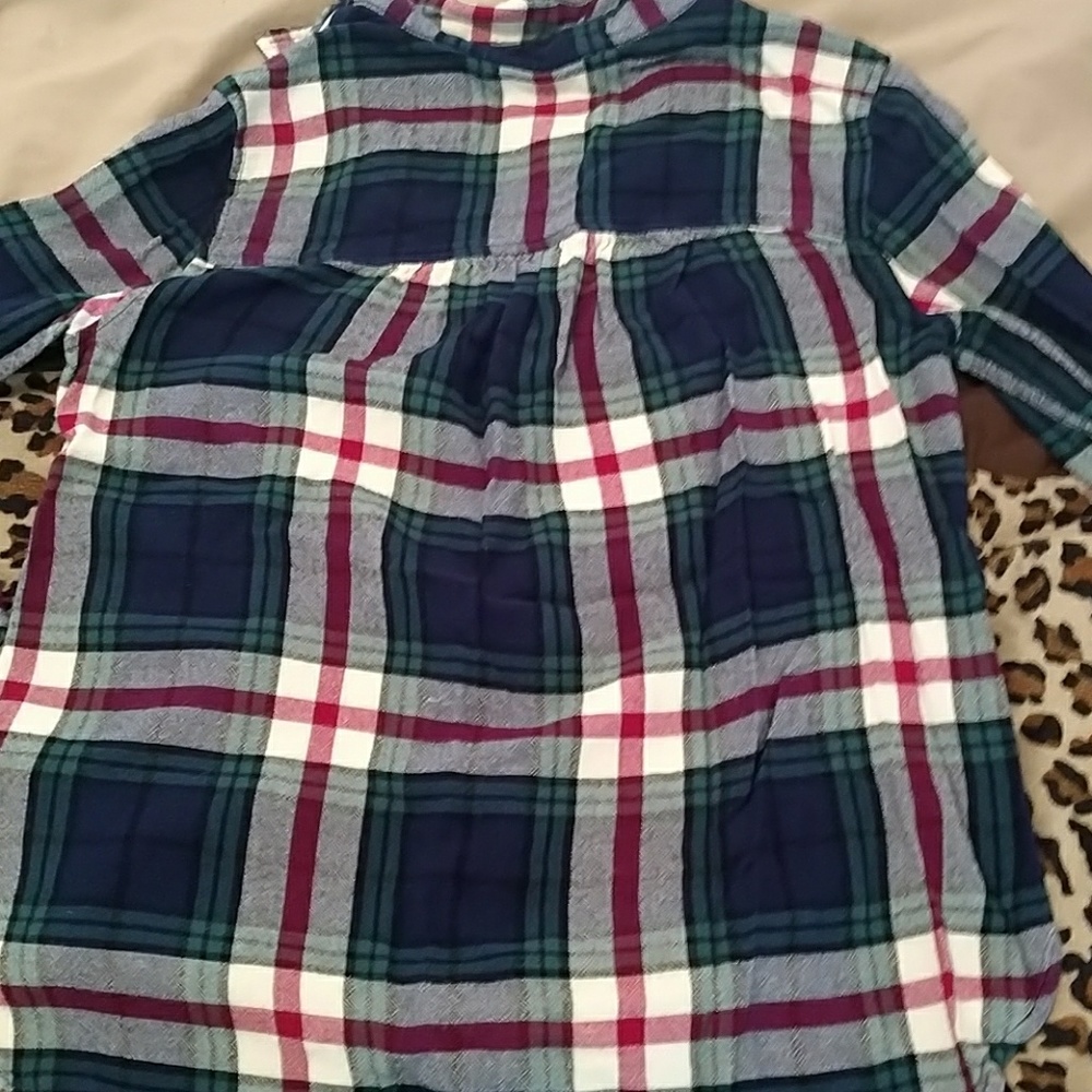 Very soft button down - Picture 2 of 2
