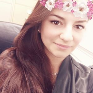 Meet your Posher, Amanda