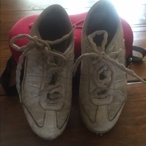 Nfinity evolution cheer shoes