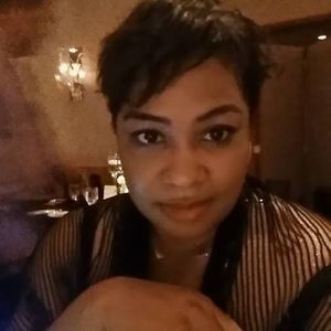 Meet your Posher, Shevette