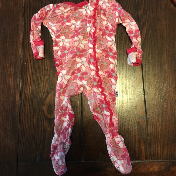 Like new Kickee pants pjs 3-6 mnth bundle. - Picture 2 of 8