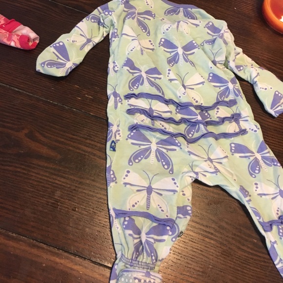 Like new Kickee pants pjs 3-6 mnth bundle. - Picture 6 of 8