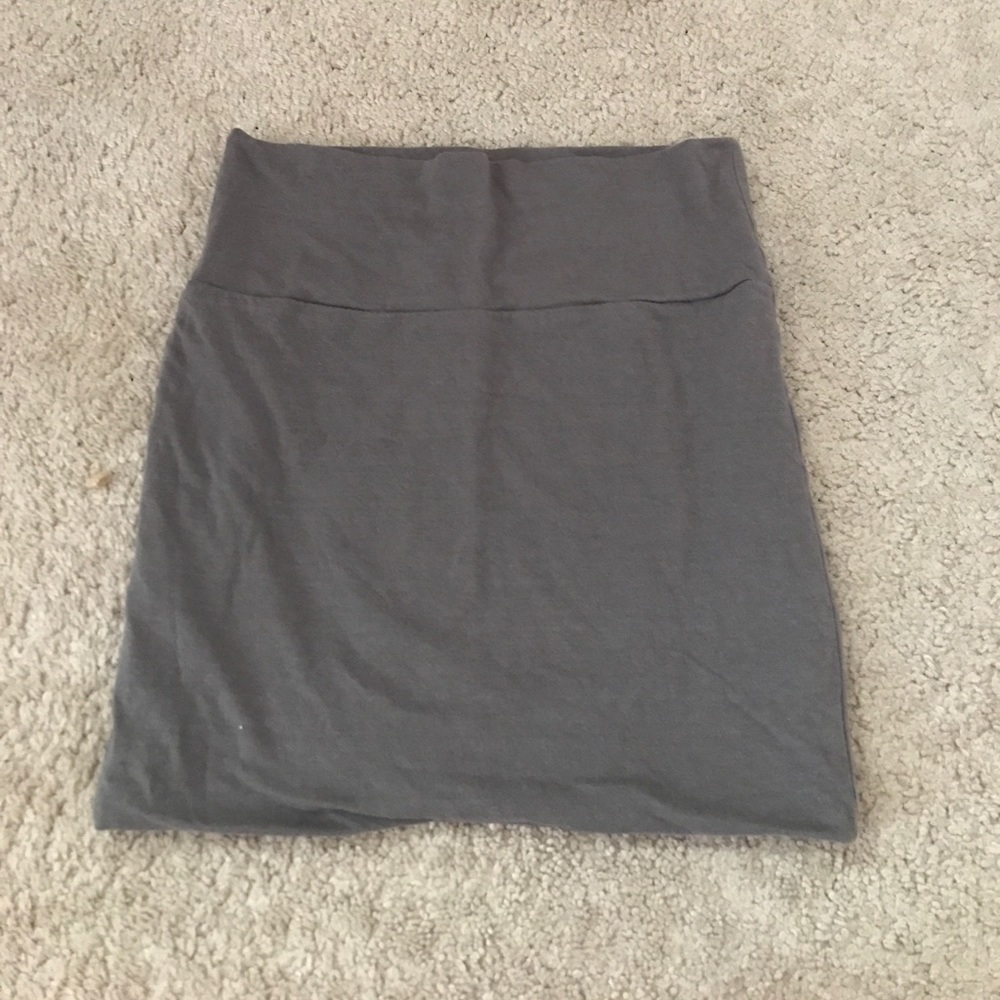 Wet seal gray skirt