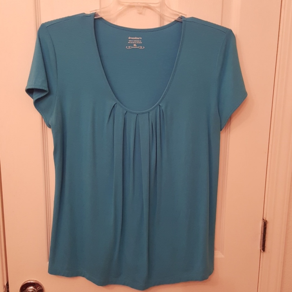 Flowy Tee