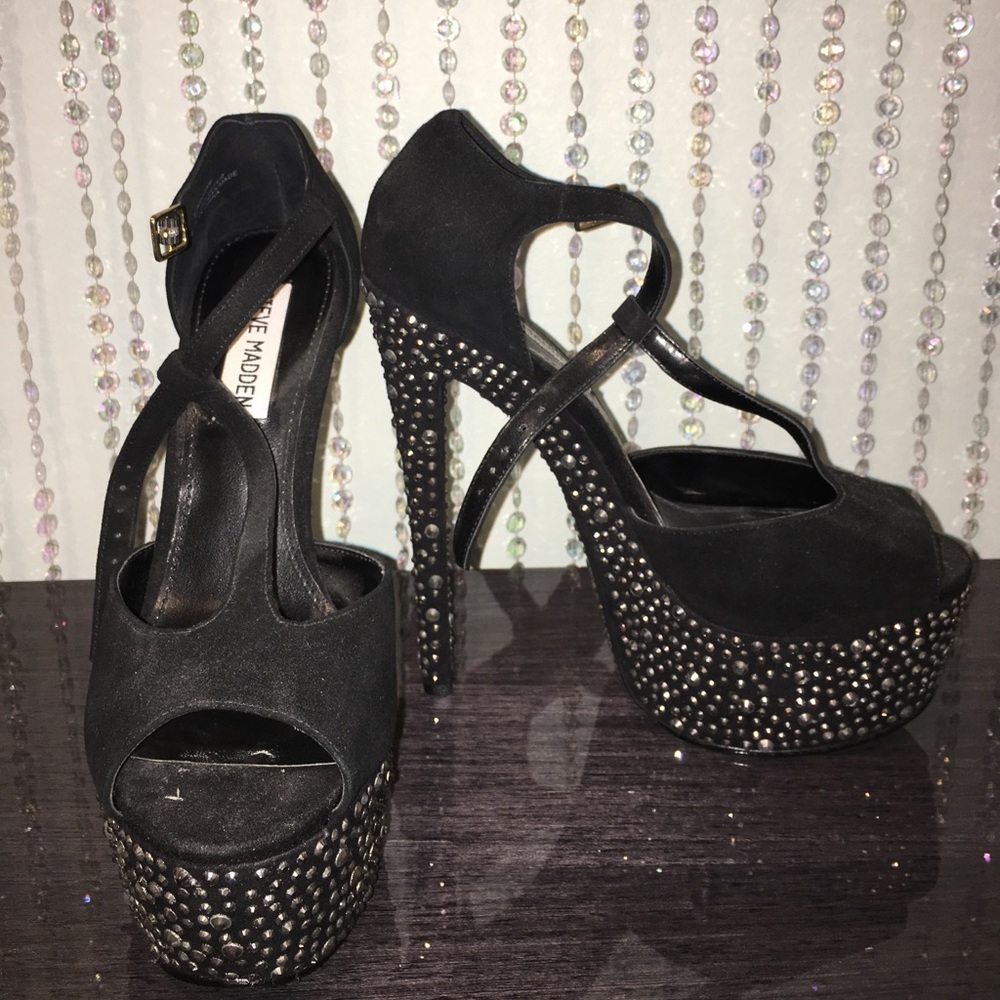 STEVE MADDEN CRYSTAL HEELS