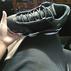 Fresh pair if jordans