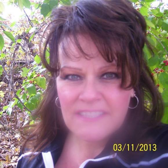 Meet your Posher, Lori - Picture 1 of 1